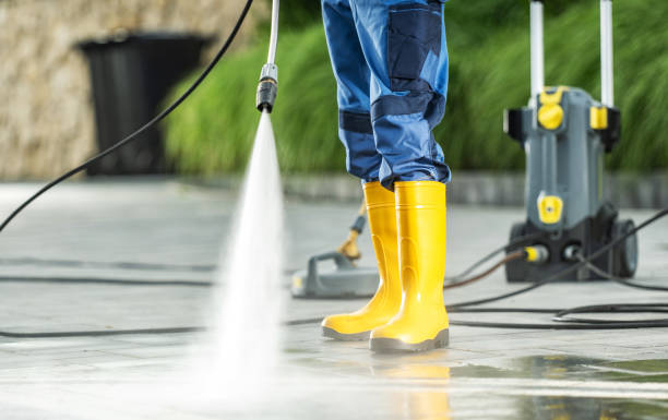 Best Roof Pressure Washing  in New Castle, IN